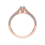 Pierścionek z różowego złota z diamentami